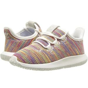 NEW (No box) Adidas shoes size 6.5 youth - fits a women’s size 8